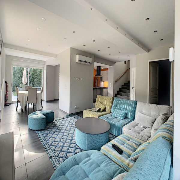 Offres de vente Maison Champagne-au-Mont-d'Or 69410