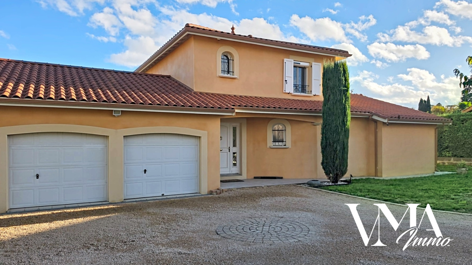 Maison 6 pièces 145 m² · à Morancé · 145 m² · 790 000 €
